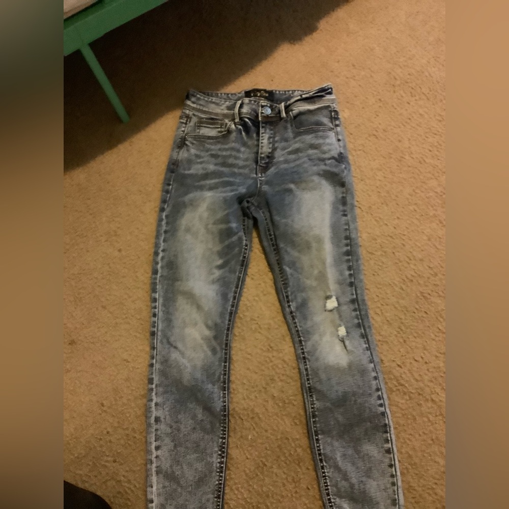 Indigo Rein woman’s skinny jeans